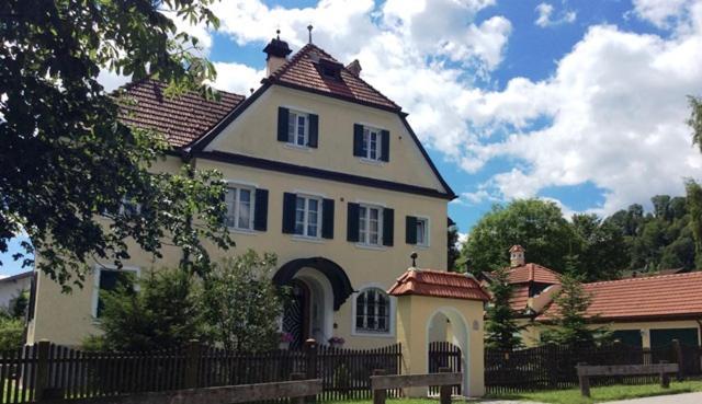 Ferienwohnung Rosenlehner キーフェルスフェルデン エクステリア 写真